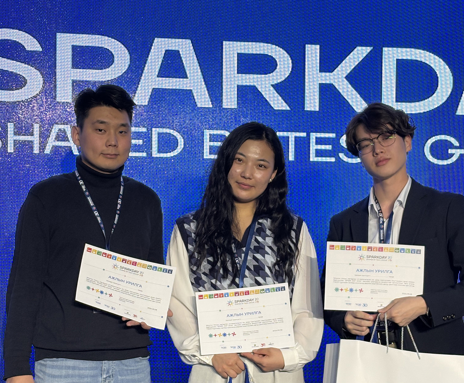 Манай оюутнуудын судалгааны төсөл “SPARKDAY 2026” уралдааны шил...